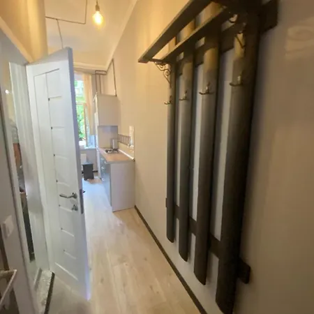 Центр На Вулиці Проспект Шевченка 12 Навпроти Макдональса З Балконом Apartment Lviv Exterior photo